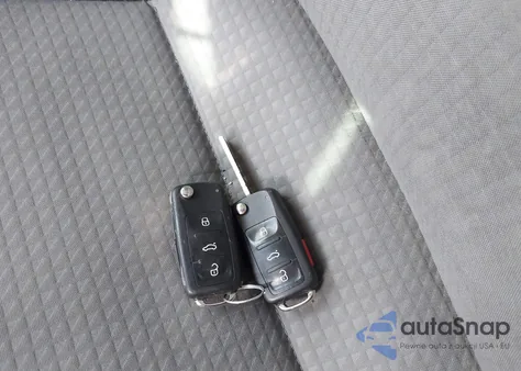 2018 Volkswagen Jetta 1.4T S from USA, damaged, VIN 3VW2B7AJ4JM228209